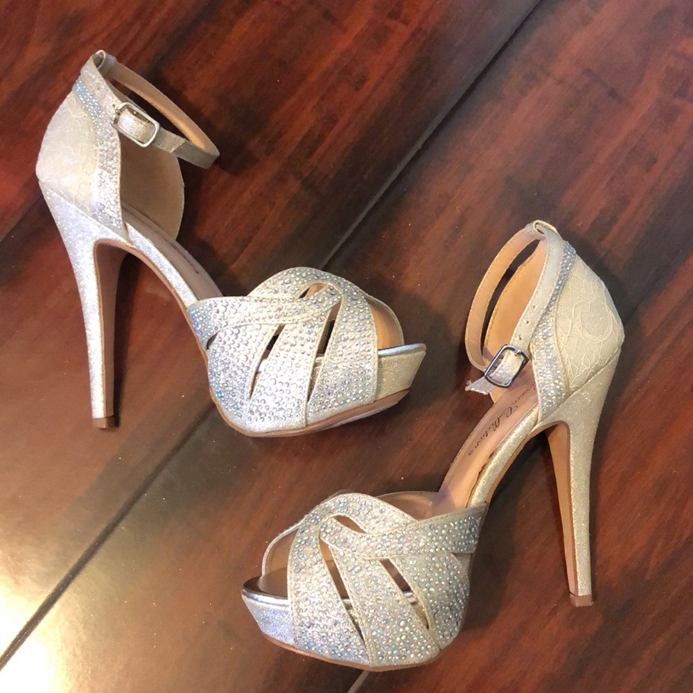Size 6 Silver Sparkly Glitter High Heels